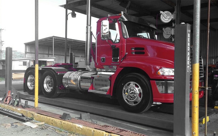 Fleet-Maintenance-Truck-Lift-BendPak