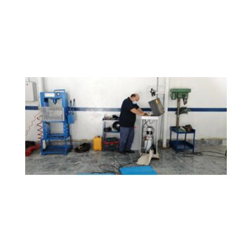 نصب جک قیچی میزان فرمان و جک قیچی دوبل در نمایندگی هیوندای هویک-6